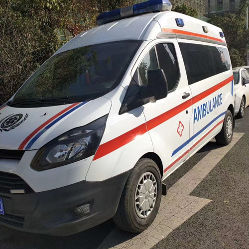 兴文品质救护车出租,为您的健康出行负责